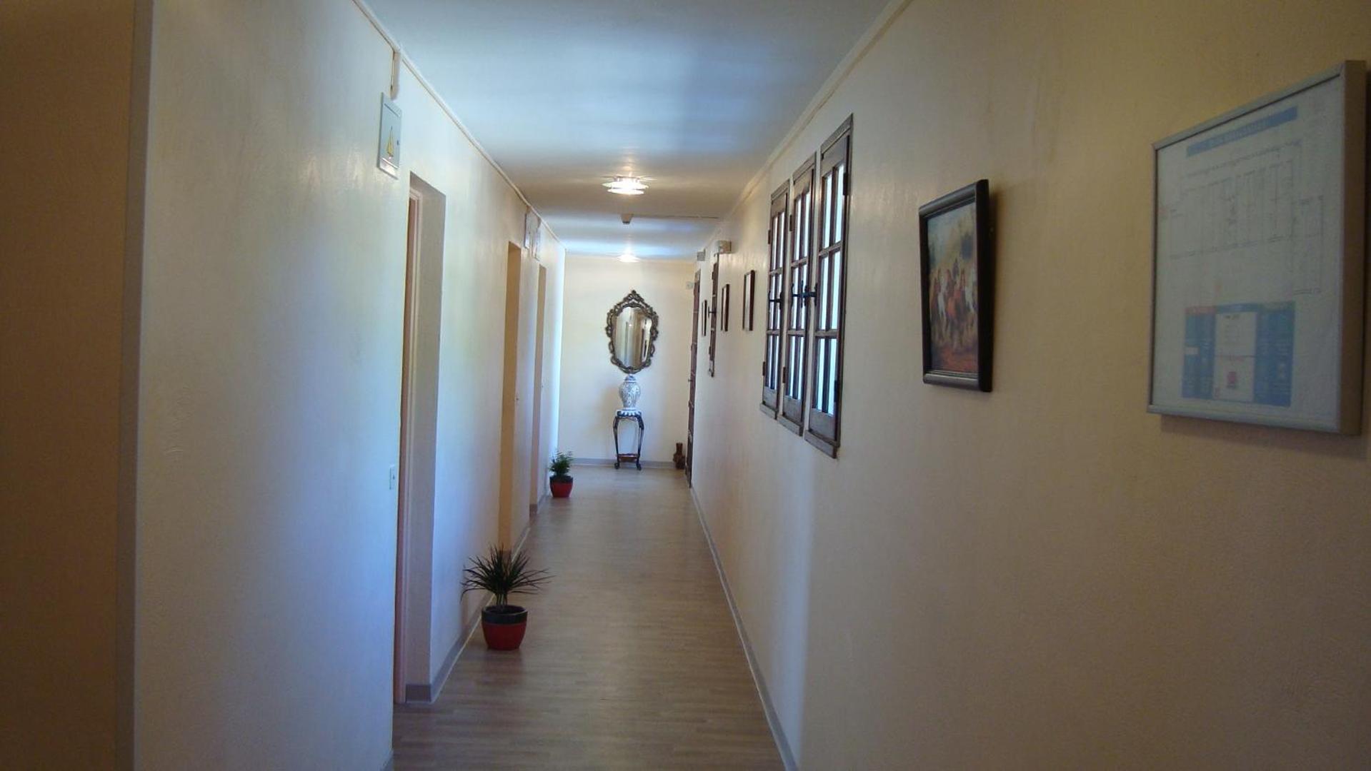 Hotel De La Poste Peymeinade Экстерьер фото